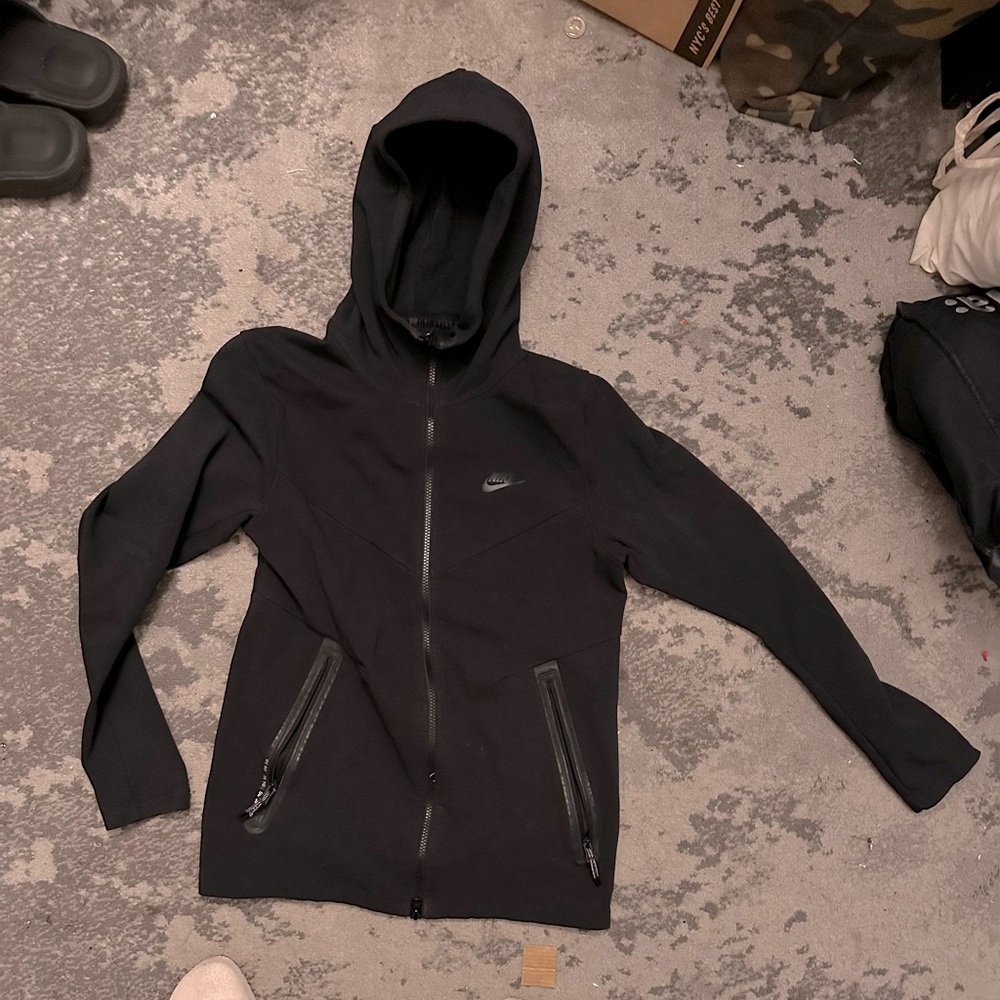 Nike Tech Fleece Black 10/10 never worn